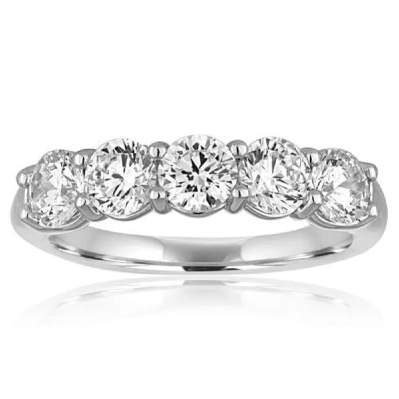 14k Round Diamond 5 Stone Shared Prong Band