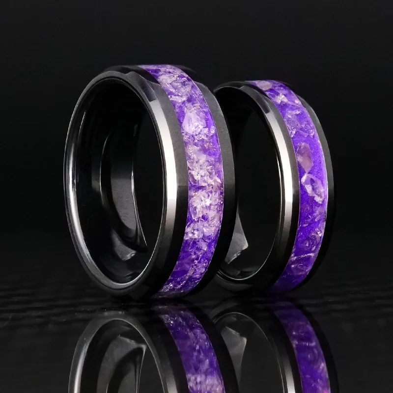 Matching Amethyst Glowstone Ring on Black Ceramic