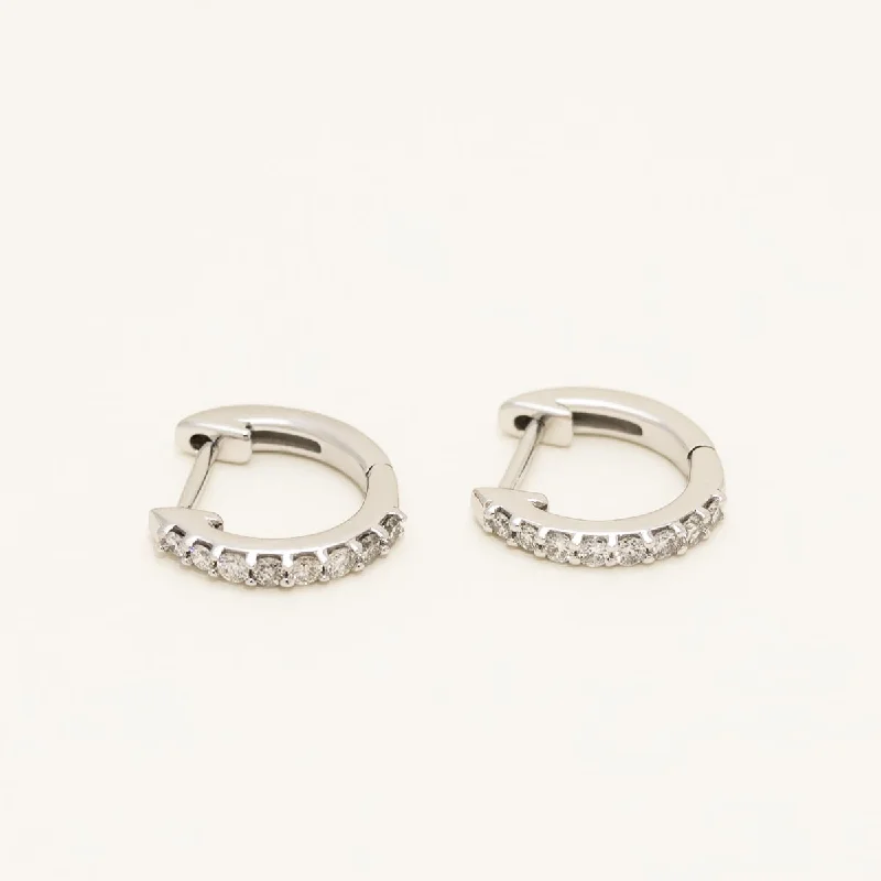 Diamond Hoop Earrings in 14kt White Gold (1/4ct tw)