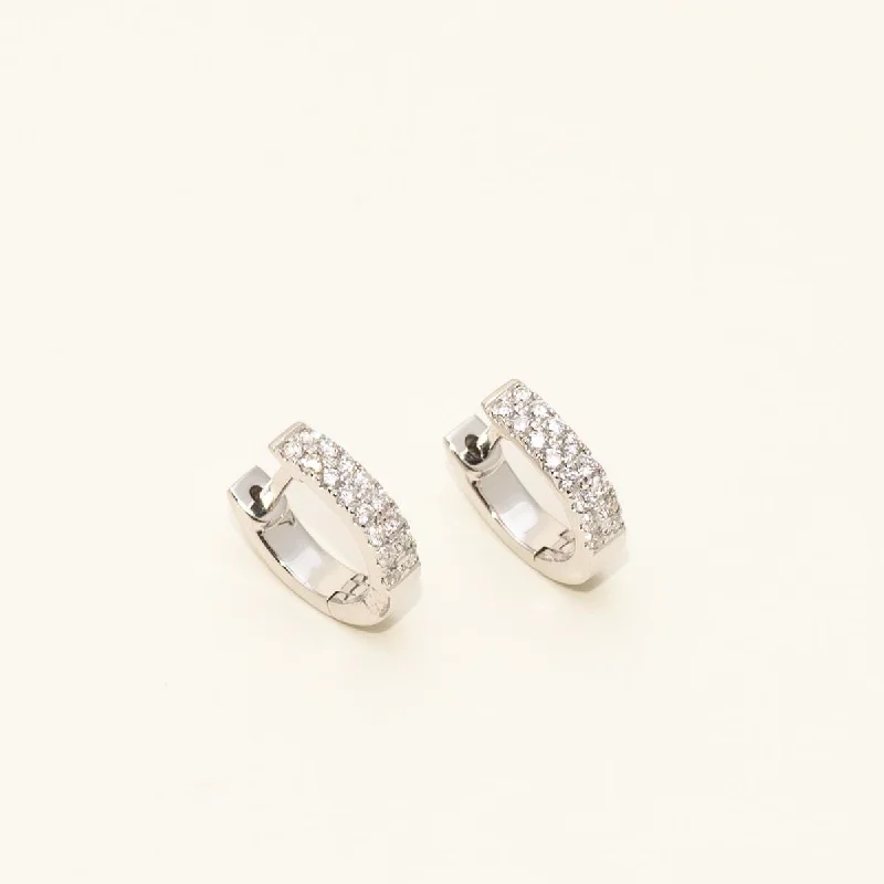 Diamond Huggie Hoop Earrings in 14kt White Gold (1/3ct tw)